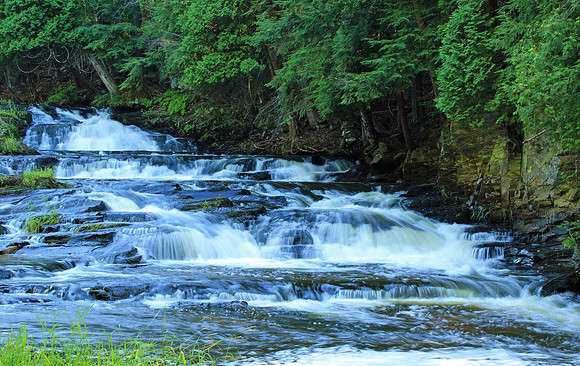 Falls River