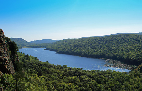 Lake of the clouds