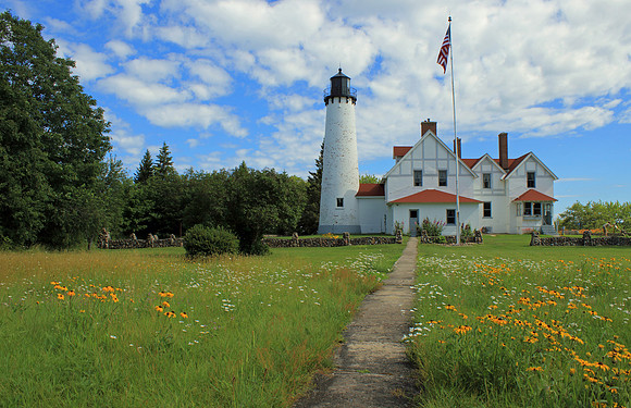 Point Iroquois Light